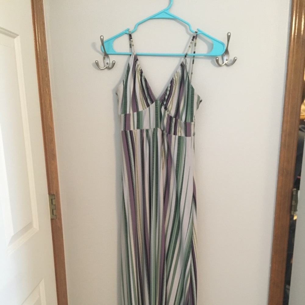 Maxi dress with purple and green print